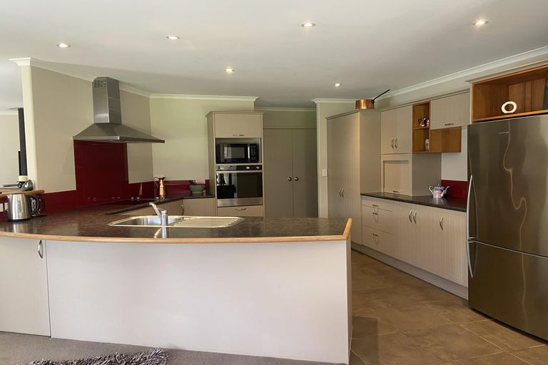 Photo of property in 6 Urutawa Drive, Kerikeri, 0230