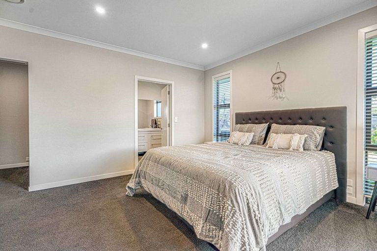 Photo of property in 15 Dollar Place, Prebbleton, 7604