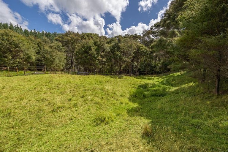 Photo of property in 105 Zanders Road, Helensville, Waimauku, 0882