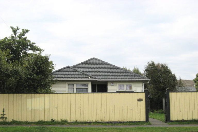 Photo of property in 225 Grahams Road, Burnside, Christchurch, 8053