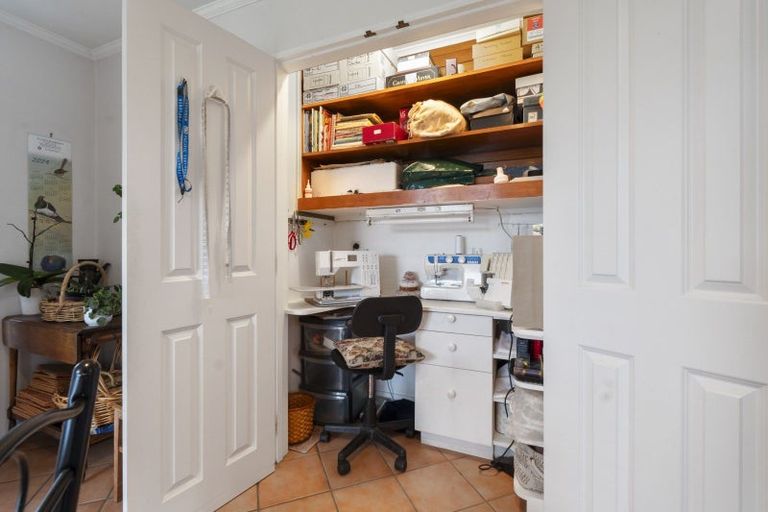 Photo of property in 1960 Parewanui Road, Parewanui, Bulls, 4894