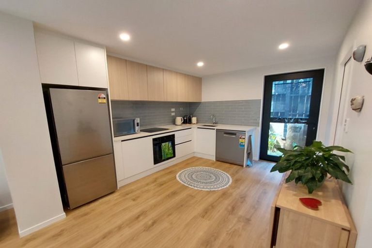 Photo of property in 21 Hinonga Loop, Silverdale, 0932