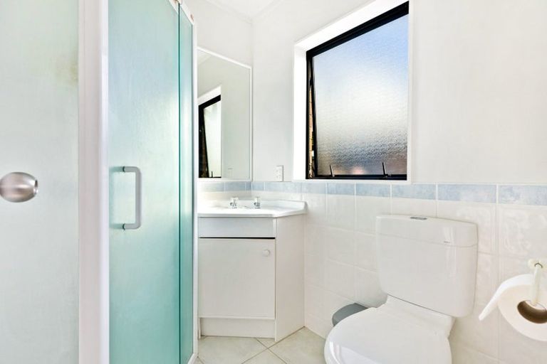 Photo of property in 30d Elizabeth Street, Orewa, 0931