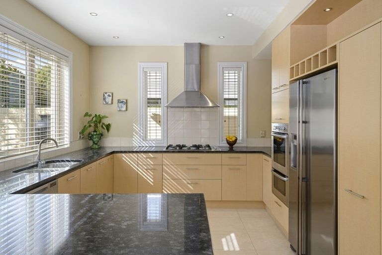 Photo of property in 40 Mcdougall Avenue, St Albans, Christchurch, 8014