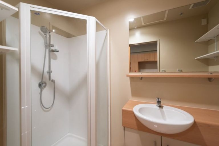 Photo of property in Atrium Apartments, 2i/154 The Terrace, Wellington Central, Wellington, 6011