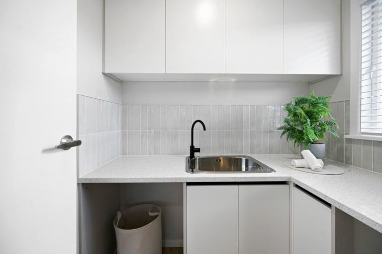 Photo of property in 10 Rosalind Street, Deanwell, Hamilton, 3206