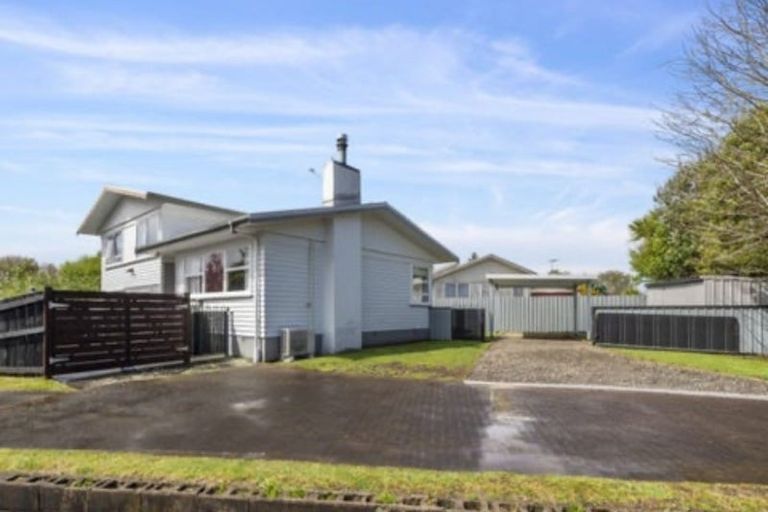 Photo of property in 17 Homedale Street, Pukehangi, Rotorua, 3015