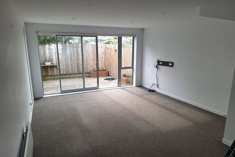 Photo of property in 10/36 Tacy Street, Kilbirnie, Wellington, 6022