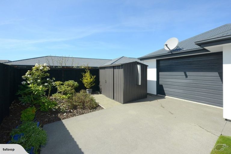 Photo of property in 84 Rannoch Drive, Broomfield, Christchurch, 8042