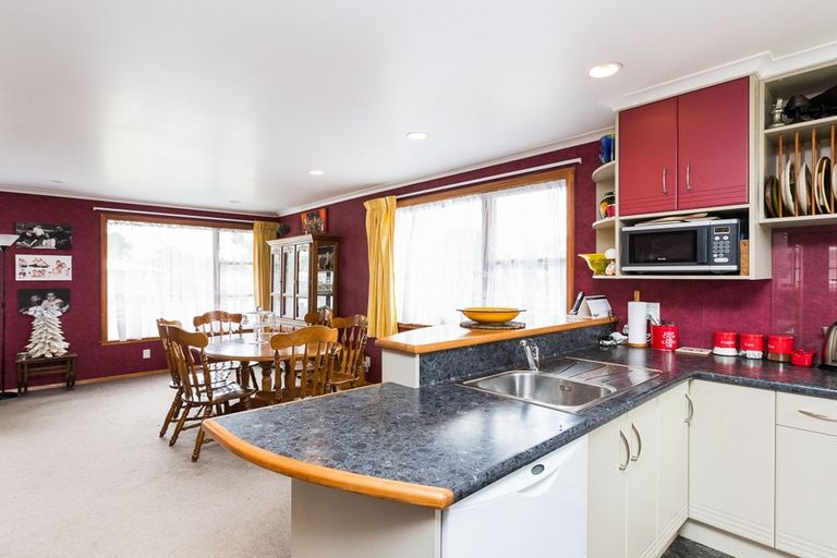 Photo of property in 134 Gillespies Line, Cloverlea, Palmerston North, 4412