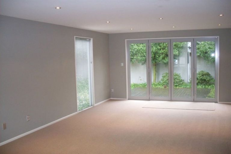 Photo of property in 22 Mayfair Street, Riccarton, Christchurch, 8011