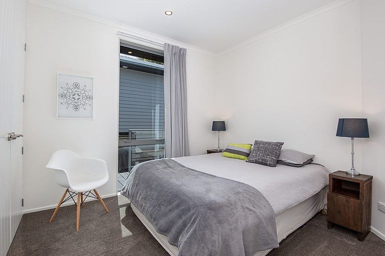 Photo of property in 6 Montecillo Lane, Mornington, Dunedin, 9011