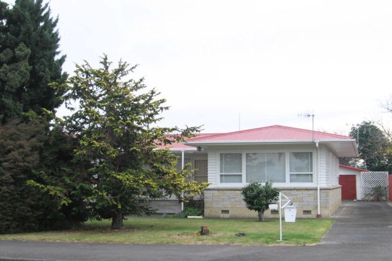 Photo of property in 223 Kennedy Road, Onekawa, Napier, 4110