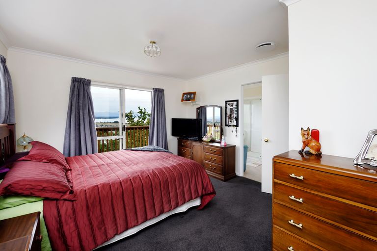 Photo of property in 3 Kamahi Way, Tahunanui, Nelson, 7011