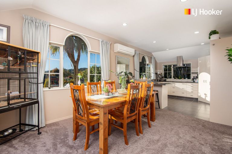 Photo of property in 100 Church Street, Mosgiel, 9024