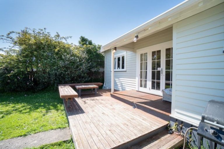 Photo of property in 253 College Street, West End, Palmerston North, 4412