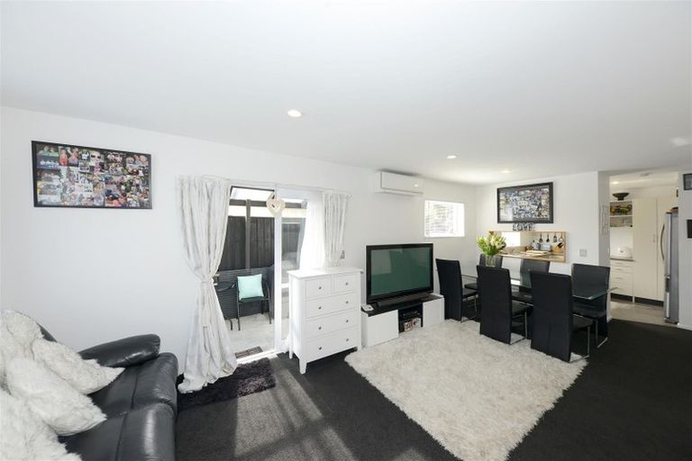 Photo of property in 35a Mountbatten Street, New Brighton, Christchurch, 8061