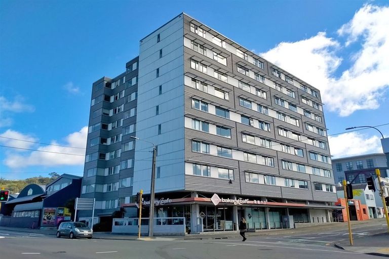 Photo of property in Cube Apartments, 7i/242 Taranaki Street, Mount Cook, Wellington, 6011