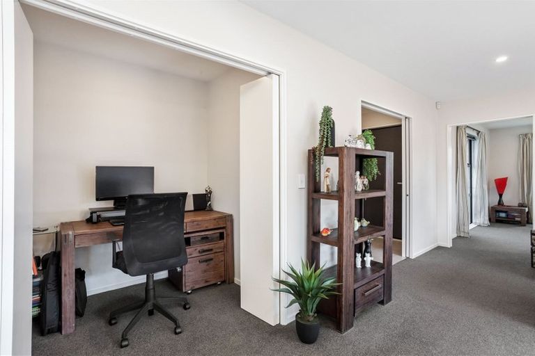 Photo of property in 6 Lambies Street, Marshland, Christchurch, 8083