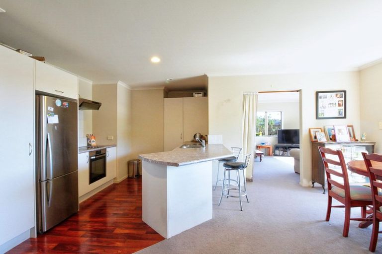 Photo of property in 21/100 Millers Road, Brookfield, Tauranga, 3110