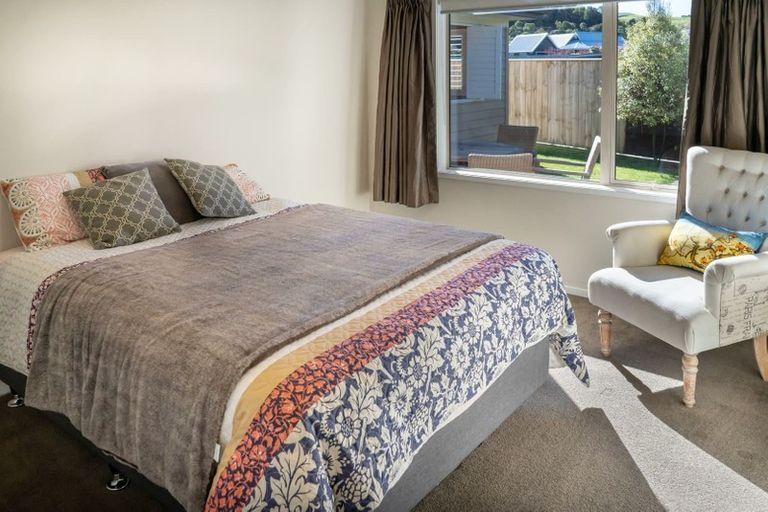 Photo of property in 51 Montgomery Crescent, Kinloch, Taupo, 3377