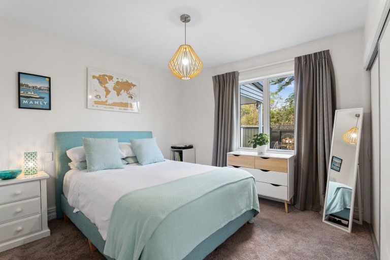 Photo of property in 90 Hawthorne Street, Strowan, Christchurch, 8052