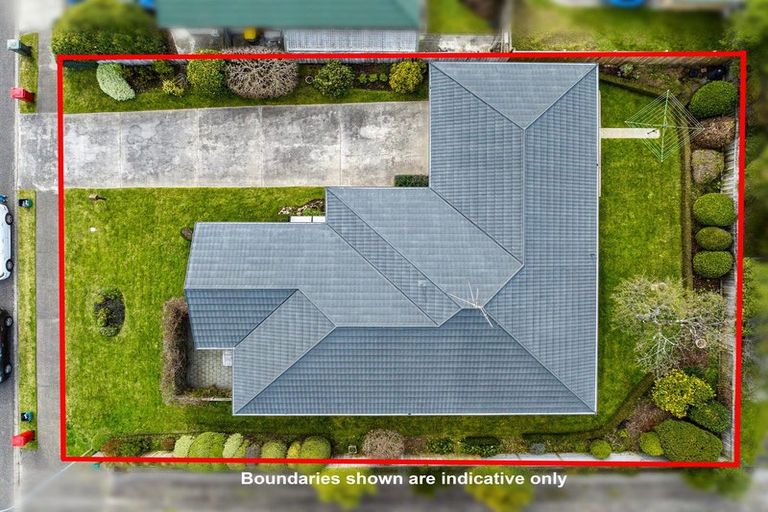 Photo of property in 58 Cedar Drive, Paraparaumu Beach, Paraparaumu, 5032