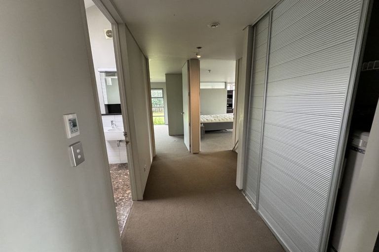 Photo of property in 261 Airfield Road, Ardmore, Papakura, 2582
