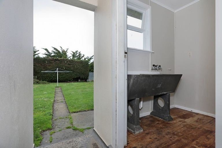 Photo of property in 38 King Street, Marton, 4710