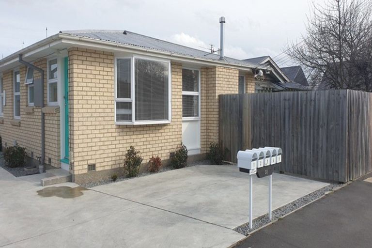 Photo of property in 1/38 North Avon Road, Richmond, Christchurch, 8013