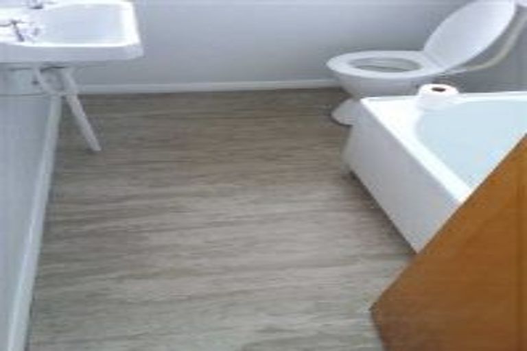 Photo of property in 16b Frances Street, Balclutha, 9230