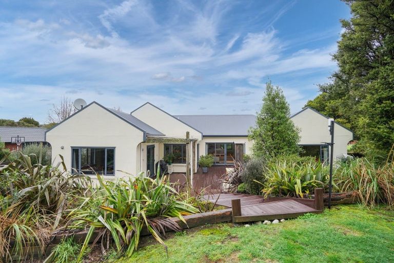Photo of property in 21 Allan Street, Otatara, Invercargill, 9879