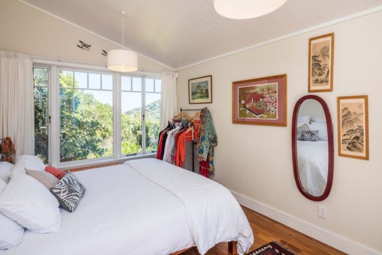 Photo of property in 145a Houghton Bay Road, Houghton Bay, Wellington, 6023
