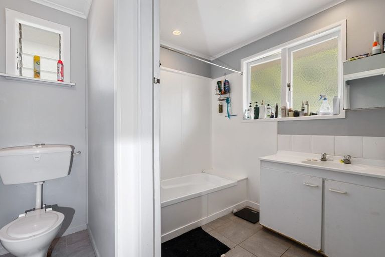 Photo of property in 93 Clayton Road, Mangakakahi, Rotorua, 3015