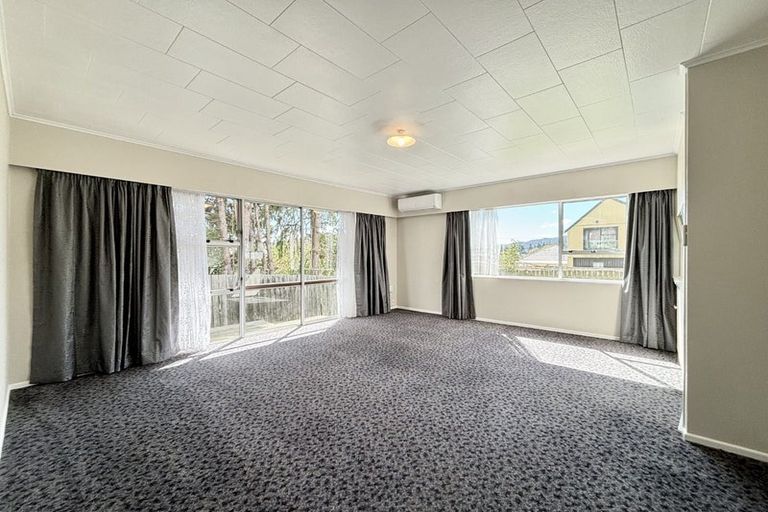 Photo of property in 3/12 Fraser Street, Wainuiomata, Lower Hutt, 5014