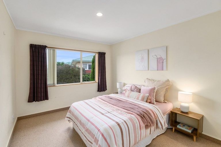 Photo of property in 35a Hadleigh Court, Paraparaumu, 5032