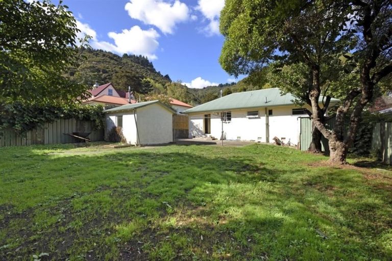 Photo of property in 243 Nile Street, Maitai, Nelson, 7010