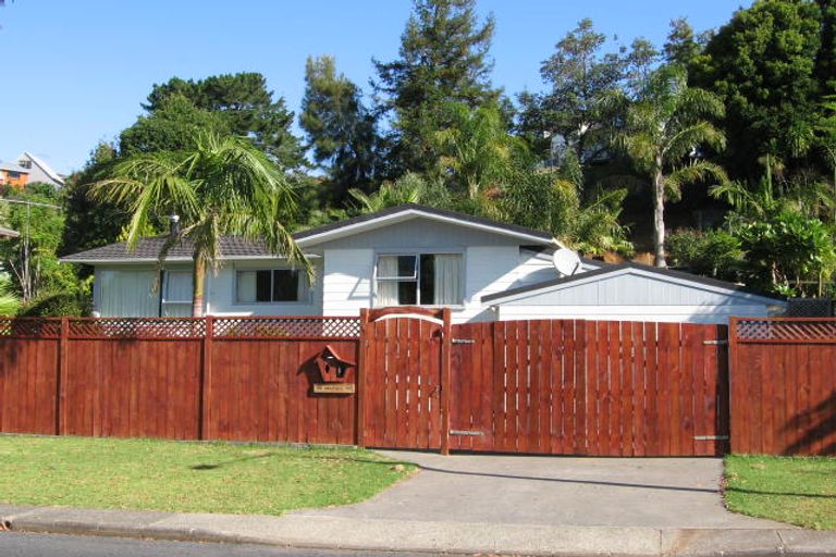 Photo of property in 30 Awaruku Road, Torbay, Auckland, 0630