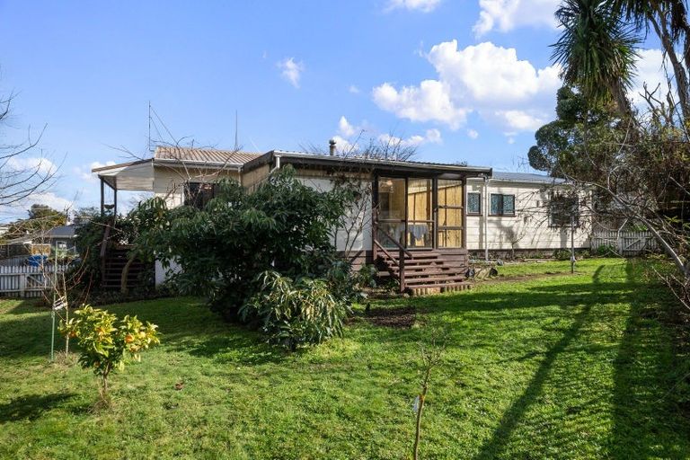 Photo of property in 6 Kawiu Road, Levin, 5510