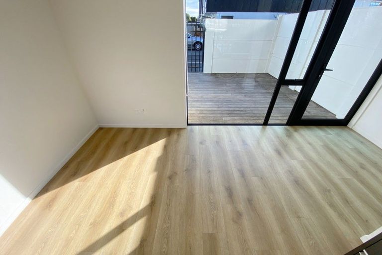 Photo of property in 63a Osborne Street, Waltham, Christchurch, 8011