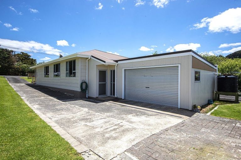 Photo of property in 16 Lake Ora Road, Te Kamo, Whangarei, 0112