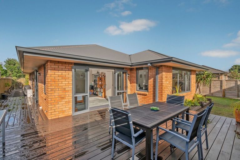 Photo of property in 18 Heritage Close, Whitianga, 3510