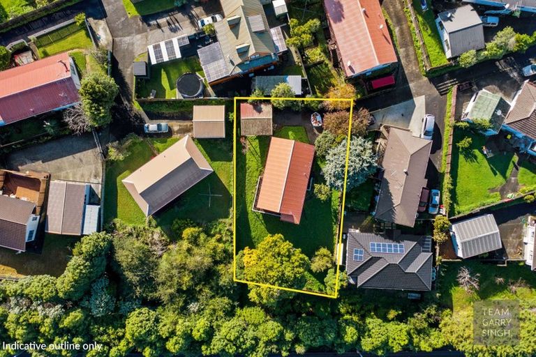 Photo of property in 15 Crail Court, Totara Heights, Auckland, 2105