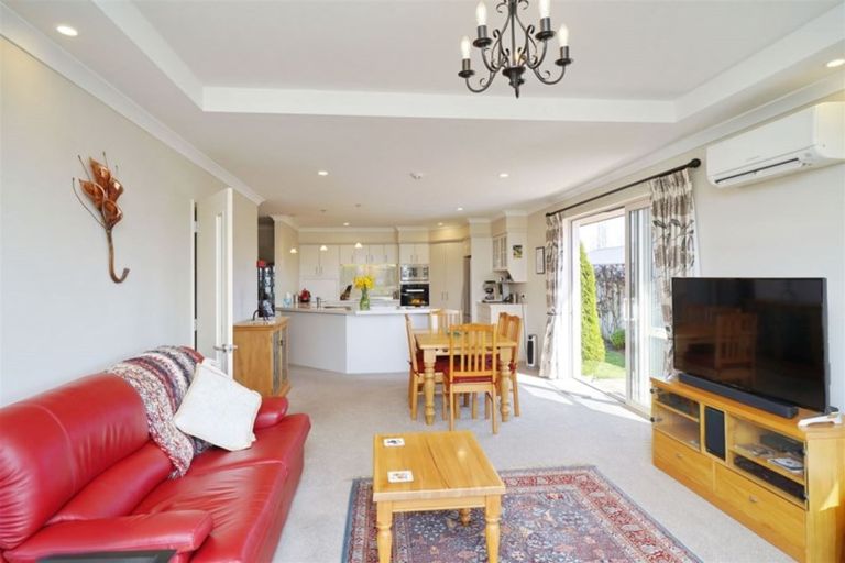 Photo of property in 9 Tutaipatu Avenue, Pegasus, 7612