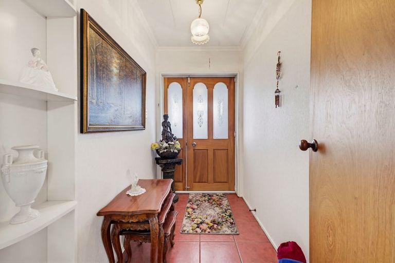 Photo of property in 66 Tukapa Street, Westown, New Plymouth, 4310