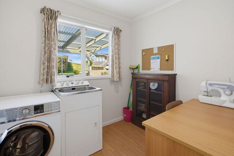 Photo of property in 9 Ohuka Place, Whitianga, 3510