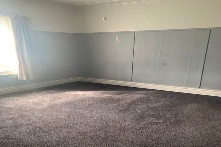 Photo of property in 36 King Street, Marton, 4710