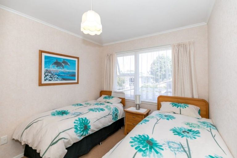 Photo of property in 27 Aberdeen Drive, Dinsdale, Hamilton, 3204