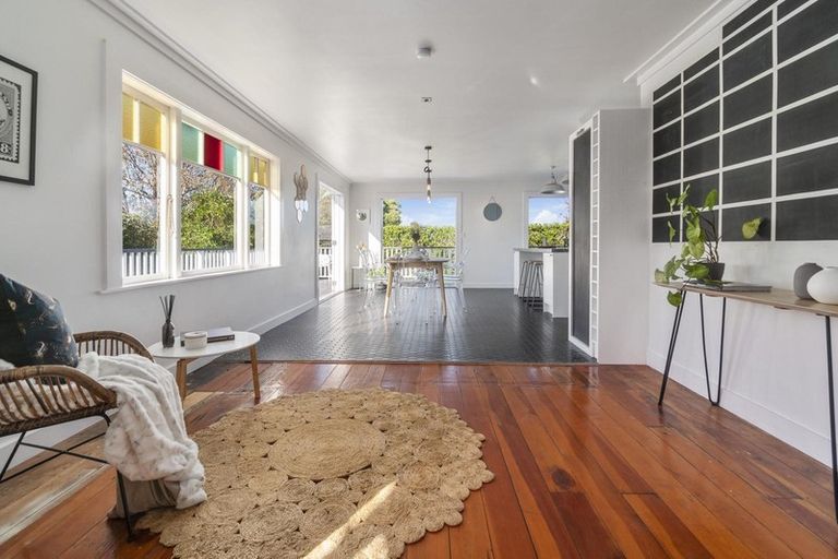 Photo of property in 22 Alexandra Street, Riverhead, 0820