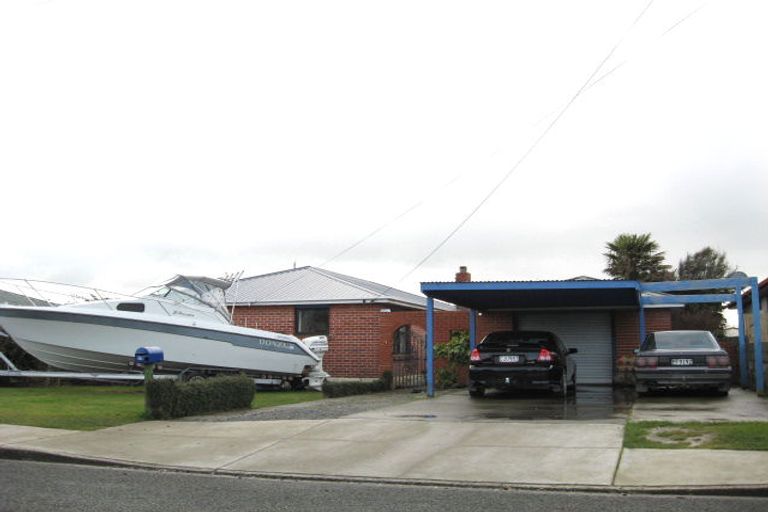 Photo of property in 36 Holloway Street, Waikiwi, Invercargill, 9810